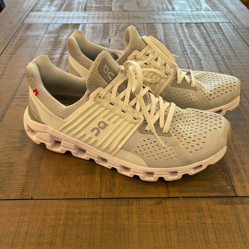 On Women's Cloudswift Running Shoes - Glacier/White - Size 8.5